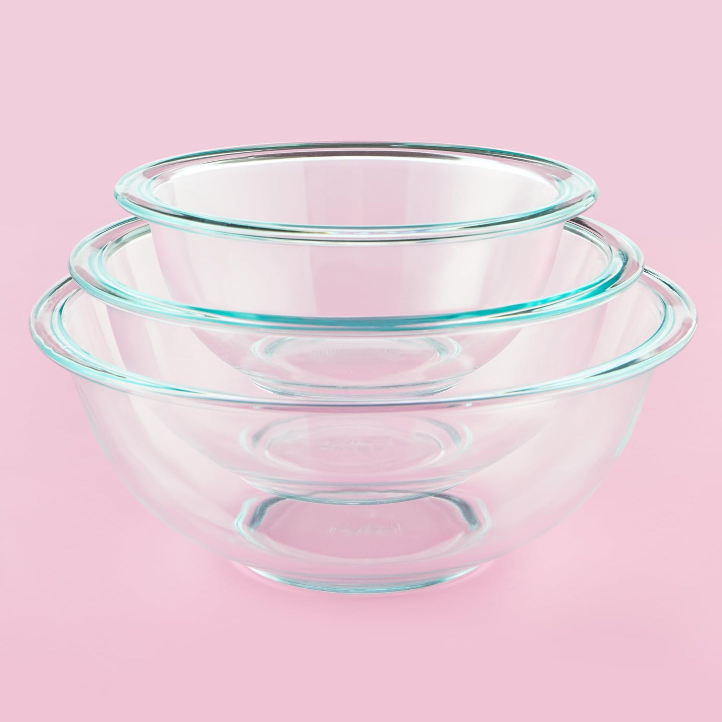 Pyrex Smart Essentials 3-Pack Prepware Mixing Bowl Set (1QT, 1.5QT, 2.5QT) Glass Mixing Bowls, Dishwasher, Microwave and Freezer Safe