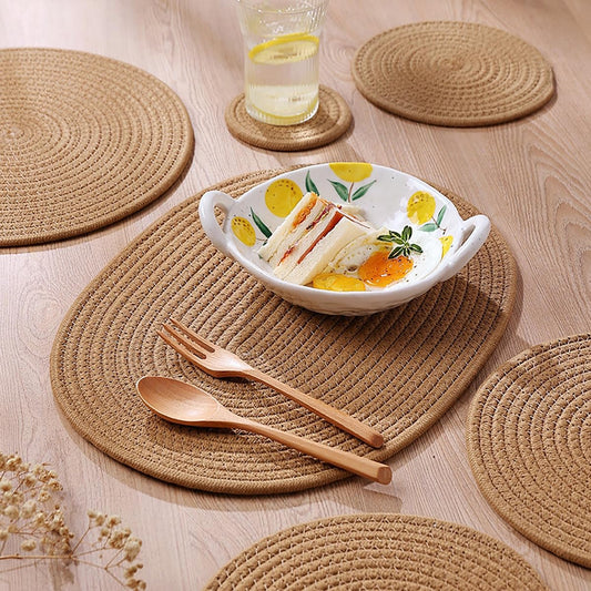Kosmeey 4 Pack Oval Jute Woven Placemats, 12x16 inches Wicker Woven Plate Chargers for Farmhouse Boho Outdoor Dining